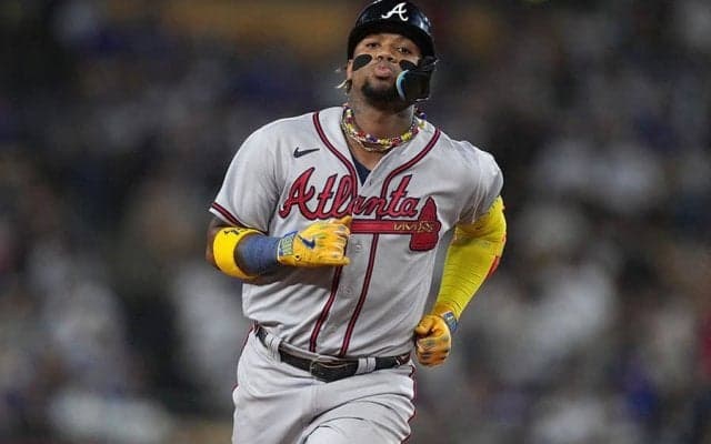 【MLB】アクーニャJr.が怒涛の1日　LAで挙式→史上初の30発＆60盗塁…公私ともに絶好調