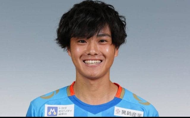YS横浜、大卒ルーキーの田原廉登がスペイン4部へ、移籍手続きで離脱