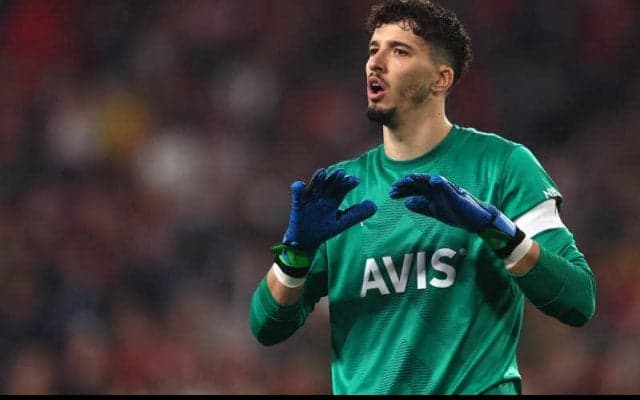 ユナイテッドが移籍ヘンダーソンの穴埋め！　トルコ代表GKバユンドゥルを獲得