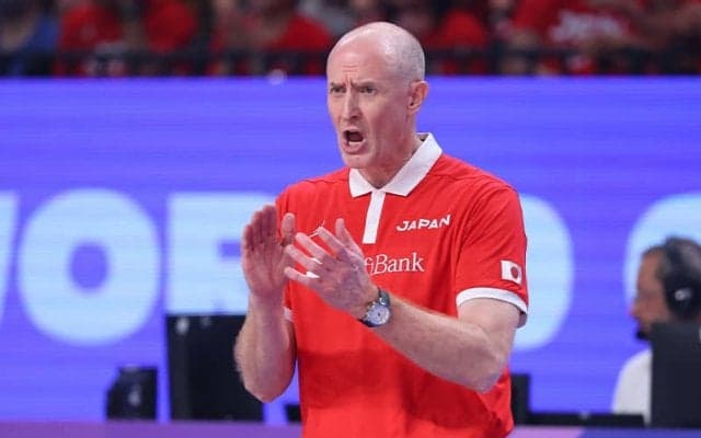 日本代表ホーバスHC「うちの目標です。あと1勝です」比江島を4Qで起用した理由も説明