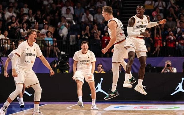 アメリカ、ドイツなど4カ国が準々決勝進出…2次R2組が全チーム3勝1敗の混戦／ワールドカップ2023【1日試合結果一覧】