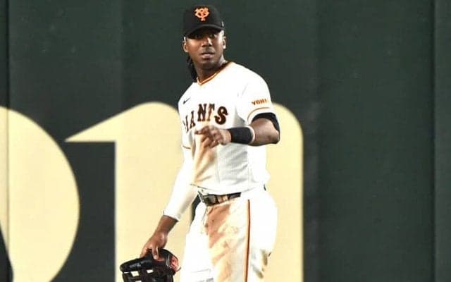 【巨人】またも出たルイス・ブリンソンのボーンヘッドに球場騒然　嵐のオフが予想される理由