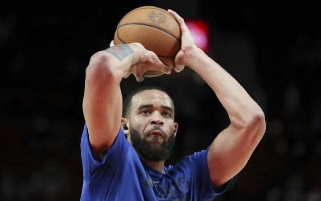 マブスから放出されたベテランセンターのジャベール・マギーがキングスと契約合意