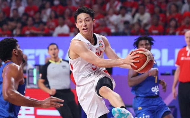 河村勇輝、パリ五輪出場権獲得に「すごくうれしい」…自身のプレーは「今日も反省だらけ」