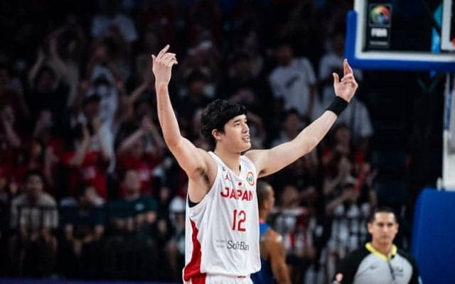 パリ五輪出場に導いた渡邊雄太、涙浮かべながら仲間に感謝「みんなのおかげです」