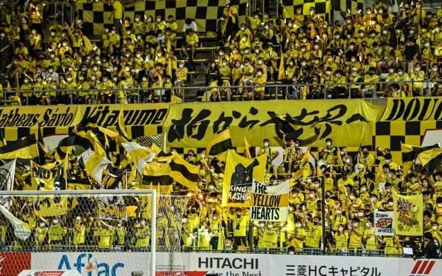 「笑顔たまらん」柏の２３歳MF山田雄士が鋭いカットインからの左足弾で首位撃破のJ１初ゴール！「動きも笑顔も最高だろ」「受け方もシュートも完璧‼︎」と称賛の声