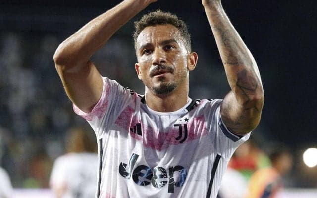 ユベントスの新主将ダニーロ、名門再建へチャレンジャー精神　「イタリアには僕たちより強いチームがある」