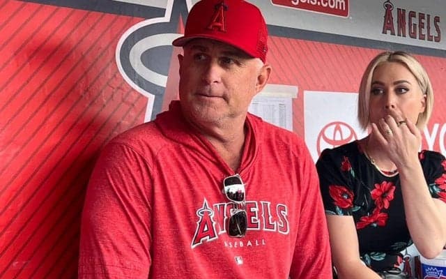 【MLB】大谷翔平は「プレーやめる兆候ない」　エ軍監督は一任「彼が出場しないと言うまで…」