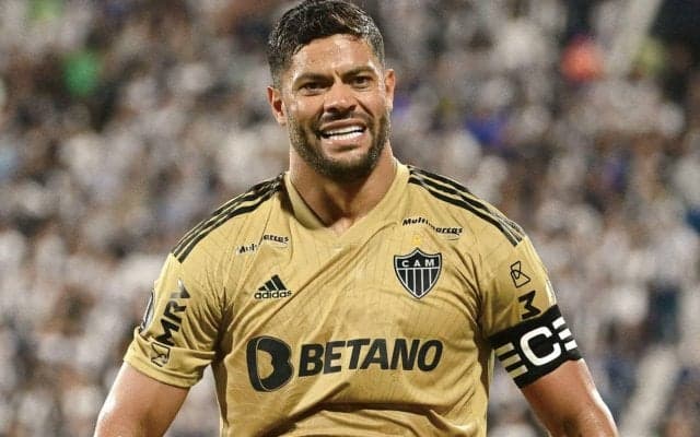 37歳迎えても衰え知らずの超人フッキ、今季45試合で22得点&イエローカード17枚