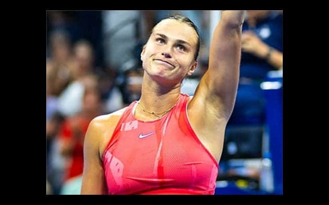  初の世界1位「悲しいと同時に嬉しい」 