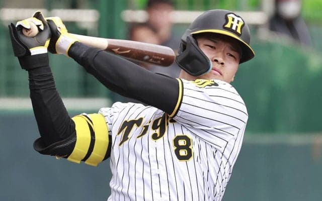 阪神・佐藤輝明はどうすれば真のスラッガーになる？ 名コーチ・伊勢孝夫が挙げる３つのポイント