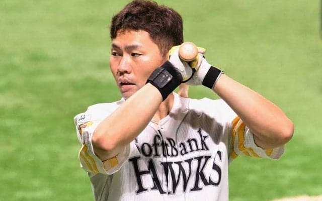 鷹が中村晃ら抹消、5人入れ替え　DeNAは戸柱＆林が「特例2023」で外れる…8日の公示