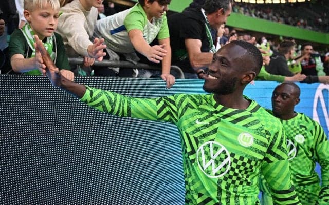 登録期限まであと1日…神戸が獲得に動く元フランス代表MF、ラ・リーガのグラナダも関心