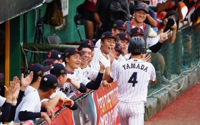 侍U-18、宿敵・韓国に勝利　エース前田が4回0封＆終盤に猛攻…悲願の世界一へ前進