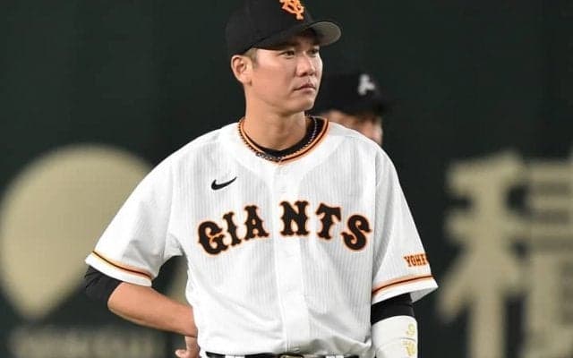 サードで先発出場の巨人・坂本勇人に球界OBが惚れ惚れ「身のこなしってセンスなんだろうな」
