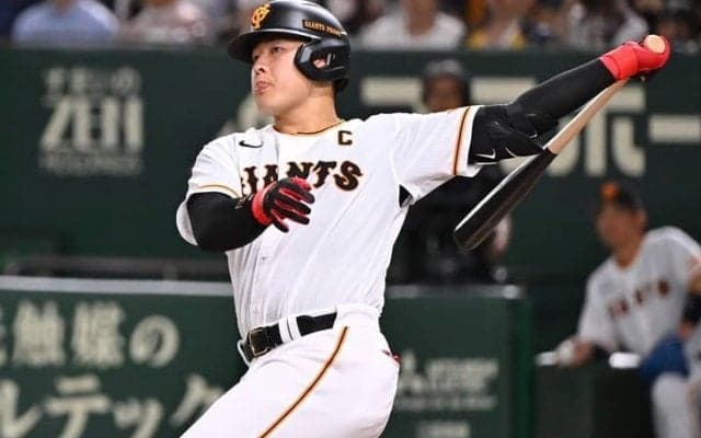 岡本和真にMLB球団が熱視線！ 米記者が今オフの去就を報道「複数のチームが日本の本塁打王の査定を行っている」