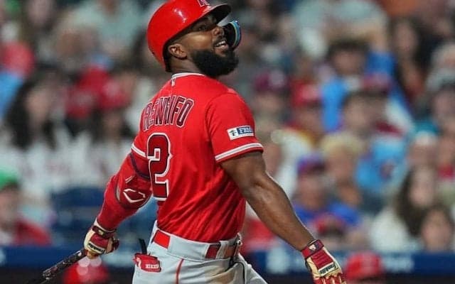 「もうたくさんだ」エ軍の災難は続く…素振りをしたレンヒーフォが肉離れで交代 ファンや米記者も悲観「終わりがない」