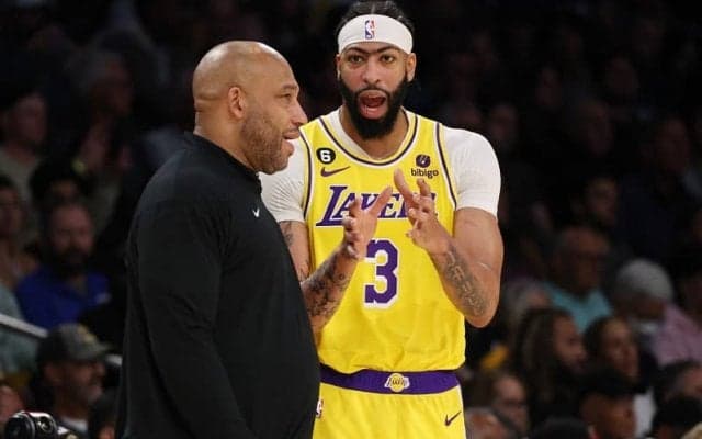 ヘイズ、ウッドというFAビッグマンがレイカーズへ加入、現地記者が報じたその背景とは？