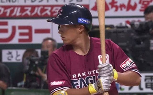 楽天、鷹との直接対決に勝利…CS争い「1.5差」　小深田が3安打4打点の大暴れ