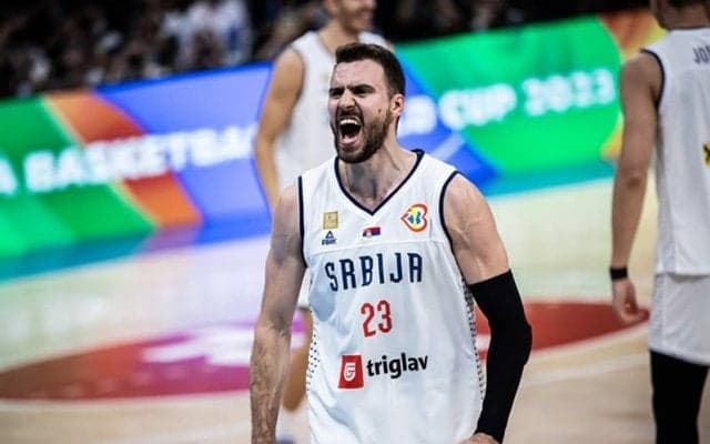 盤石な戦いぶりで決勝進出を決めたセルビア…ガードのグドゥリッチ「こんなエネルギーは初めて」