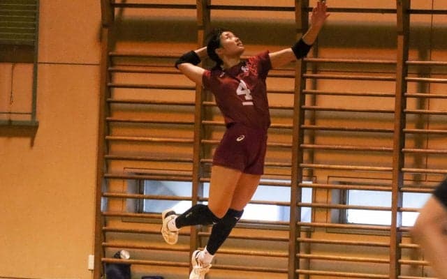 粘り強さを見せるも大東文化大にストレート負け