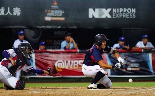 侍U-18、3者連続バントで鮮やか逆転　犠打→セーフティ→スクイズ…馬淵采配ピタリ
