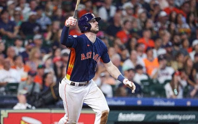 【MLB】打点王タッカーがメジャータイ記録の1イニング2三塁打　2試合連続2打点で大谷翔平との差は「8」