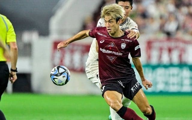 【日本がドイツに快勝】上田綺世が提示した「ポストプレーの重要性」と大迫勇也「復帰」可能性【「快勝」の意義と浮かぶ疑問】(2)