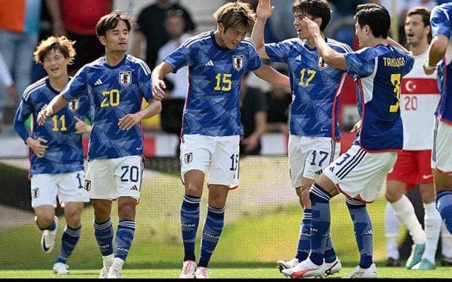 日本代表、大幅メンバー入れ替えもトルコを4発撃破で欧州遠征連勝締め！　伊藤敦樹の初弾に中村敬斗が2発！【キリンチャレンジカップ2023】