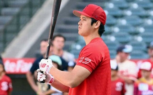 【MLB】大谷翔平に迫る“Xデー”　濡れ髪のまま敵地退散…右肘治療方針の決断は？