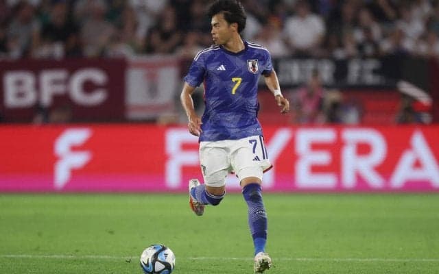 世界で注目される三笘薫がついに歌詞に！ フランス人ラッパーの「Ancelotti」に登場「オレはミトマのようにドリブルをする」