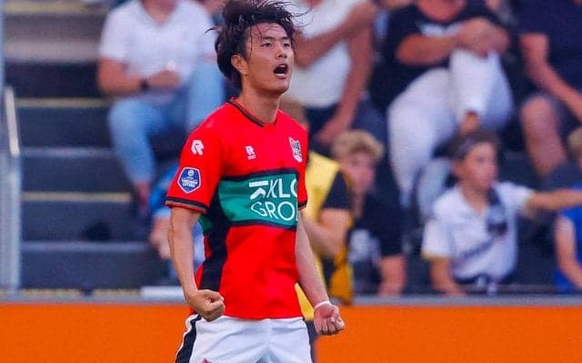 「スタイル良すぎるよ」「モデルや」小川航基のパリでのオフショットが絶賛も、元チームメイトからは冷静なツッコみ「なにを見てるんですか？」