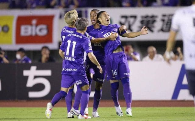 神戸、マタ＆ヴェーチェイの新助っ人デビューも首位固めならず… 試合巧者の広島が完勝！【明治安田J1第27節】