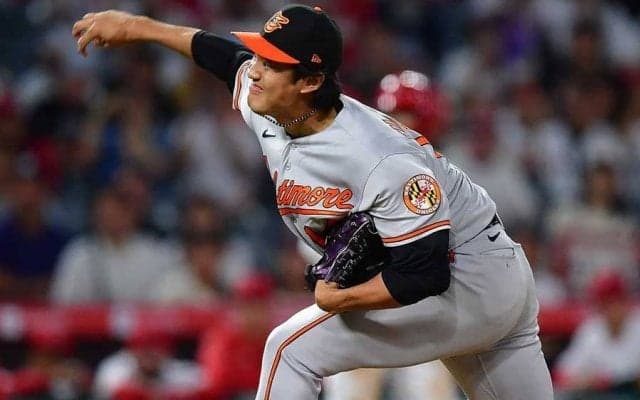 【MLB】藤浪晋太郎、2点リード守れずベンチで呆然　頭部付近に打者転倒…暴投連発、9月初失点