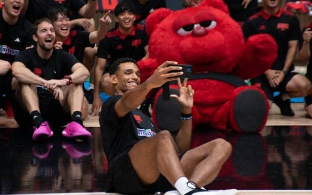 アルバルク東京のサイズがVログ更新…来日2年目の指揮官は“Bリーグの特長”語る