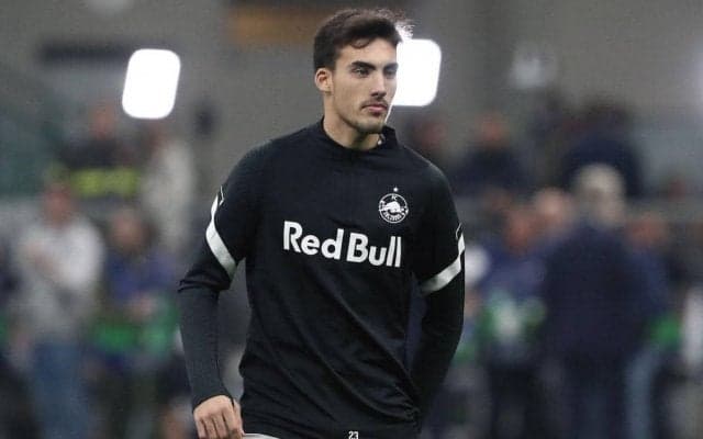 ミランが若きFW3人に関心…カナダ代表デイビッドにダリオ・シミッチ氏の20歳息子、シェシュコも諦めず