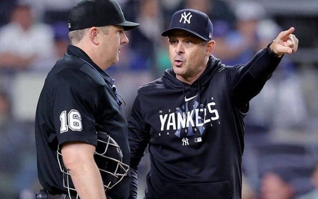 【MLB】「ストライクに見えるのか？」　指揮官が判定にブチギレ…中継に“丸聞こえ”の猛抗議