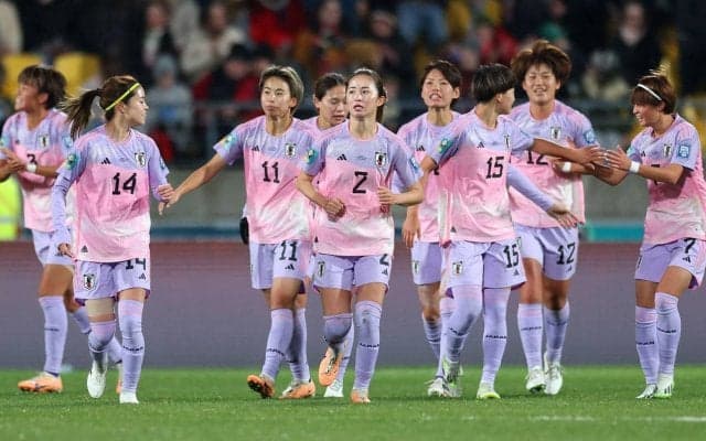 W杯ぶり集合のなでしこジャパン、オフでは終始和気あいあい　新ヘアスタイルや気心知れたやり取りも