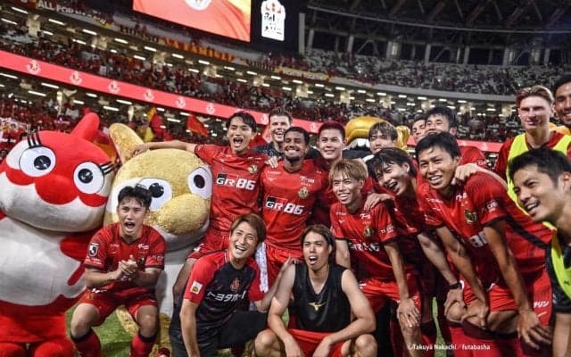 「なっつかしい！」J1名古屋が”グランパスくんアクアビーズ”を発売し「これ欲しーい!!」とファン反応！ エポック社とコラボしたクラブ限定デザイン