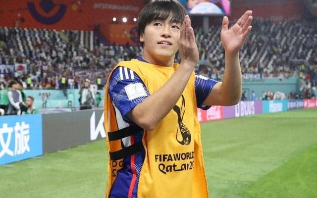 「一家全員かわいい」「幸せそう〜」リスボンに移住した相馬勇紀と妻の森山るりさんの家族写真に反響！「パパもさらにカッコ良くなってる」