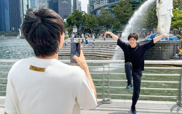 【超オフショット】明治大学コンビのわちゃわちゃ！宇田幸矢＆戸上隼輔｜in シンガポールスマッシュ