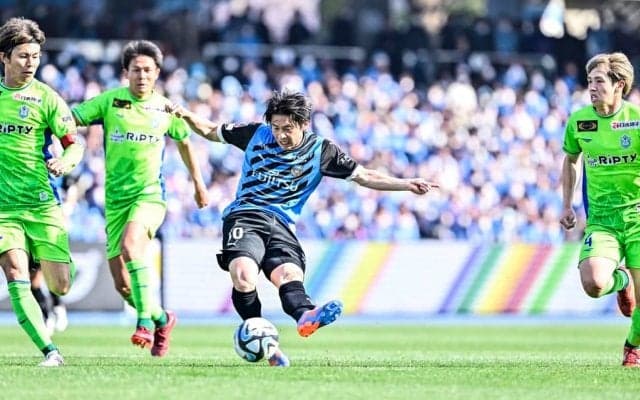 「売り切れちゃう!?」J1湘南が発表した川崎戦・国立競技場の「観客席の販売率一覧表」に「めちゃ売れてるやん」の大反響！ 衝撃の売れ筋に、驚きの声続々