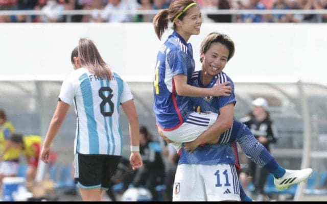 再始動のなでしこジャパンがゴールラッシュ！長谷川唯の2発など大量8得点でアルゼンチンに大勝【国際親善試合】