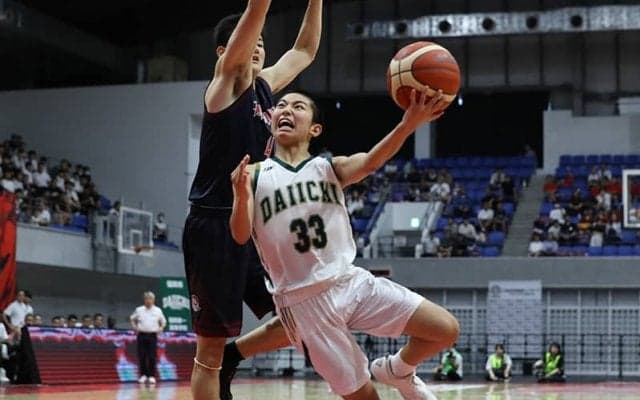 福岡第一が福岡大大濠に5点差で勝利…開志国際はシェミリーが30得点を挙げ仙台大明成撃破／U18トップリーグ男子