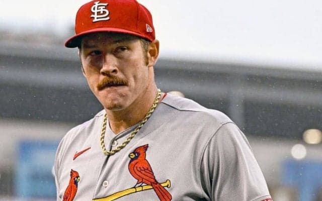 【MLB】元巨人助っ人が不名誉な“もらい事故”　炎上すること12回…続く低迷をNY紙が酷評