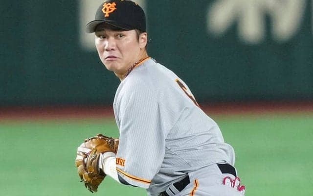 三塁歴“2週間”も「NPBで一番うまい」　華麗な動きでの美併殺に「完璧な5-5-3」