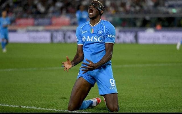 オシムヘンPK失敗のナポリ、ボローニャを崩せずゴールレスドロー【セリエA】