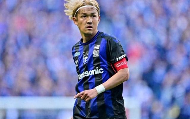 「完全に遠藤保仁が乗り移ってる」G大阪・宇佐美貴史の「スンゴイFK」が「先代の7番を彷彿」させると話題に！「この助走でこのシュートスピード流石」と称賛の一振り