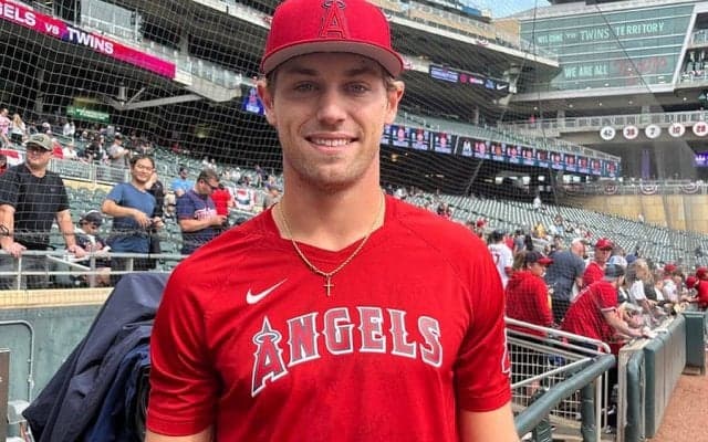 【MLB】170キロ生み出す“驚異の肉体”　体脂肪率5％…エ軍の超怪力23歳「球速記録を破りたい」