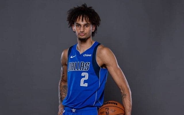 新人デレック・ライブリー2世がマブスの先発センターとしてNBAデビューか？